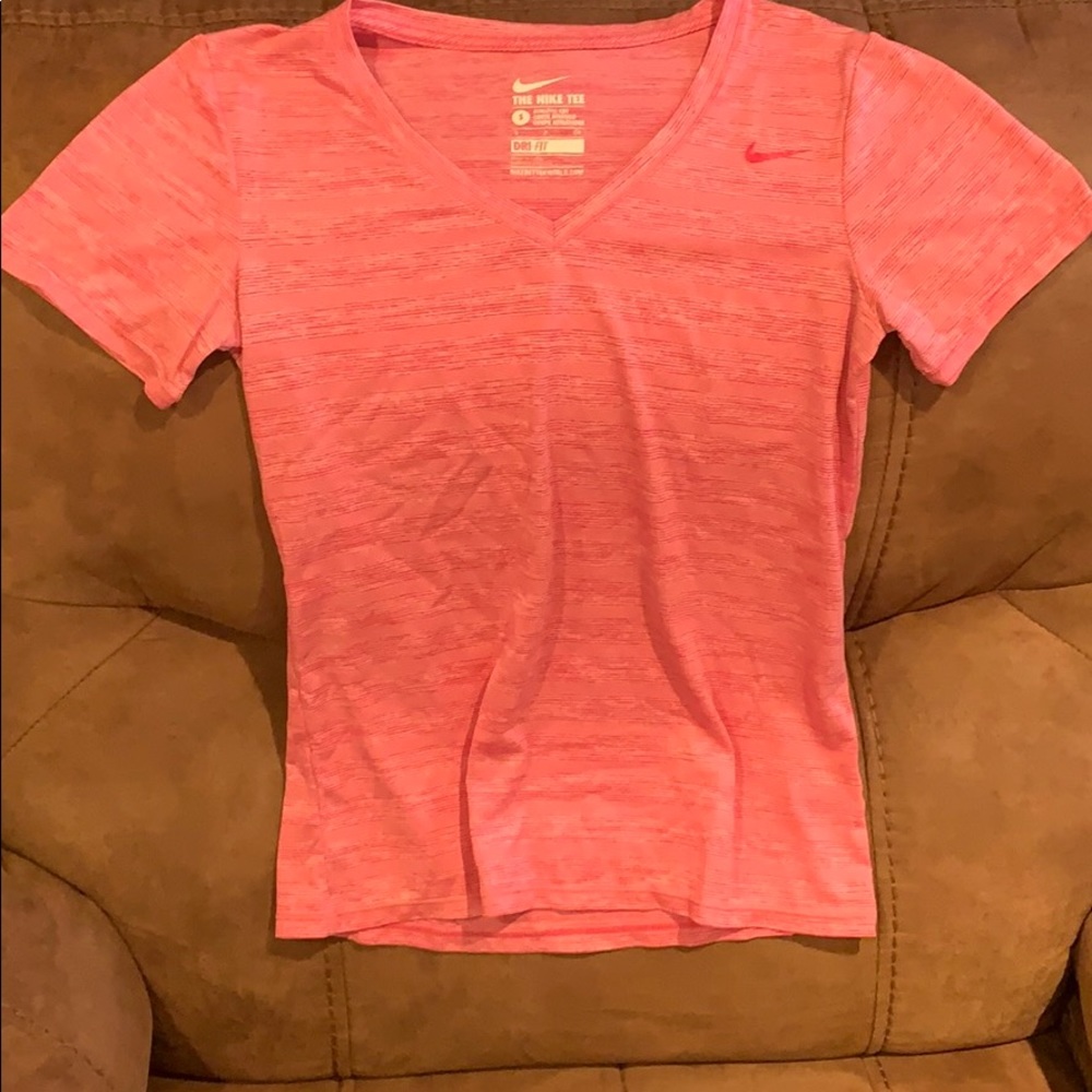 Nike Tee